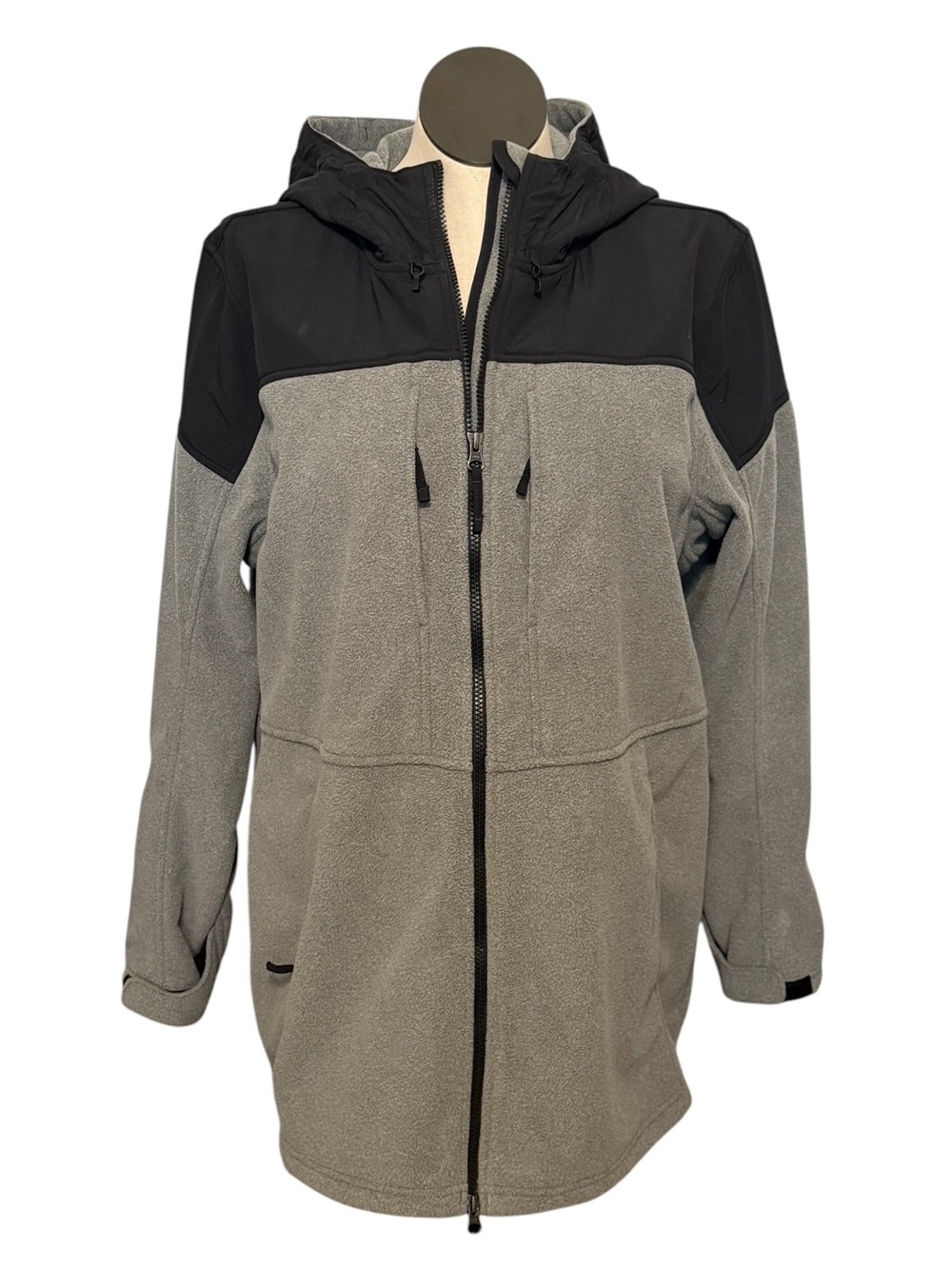 Duluth Trading Co Gray and Black Hooded Fleece Windbreaker Coat